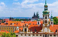 Prague Travel Guide